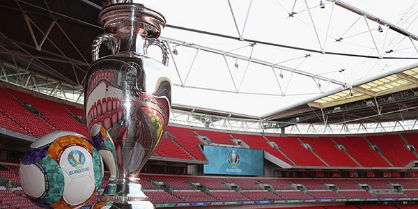 EURO 2028招致を目指す英国+アイルランド、14か所のスタジアムが最終選考に残る